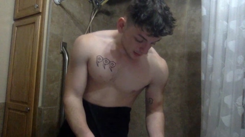 sexylax69  04-12-2022